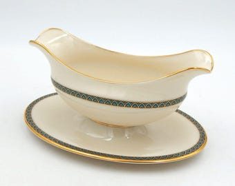 Lenox Patriot Bone China Gravy with Attached Underplate Green Gold Arch Border