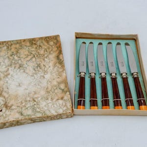 Conjunto de faca de sobremesa Rostfrei Solingen, 6 peças, caixa com cabo de baquelite de grão de madeira, década de 1930