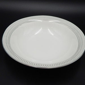 Tirschenreuth Bavaria The Elgin #2270 Round Serving Vegetable Bowl 9 Inch