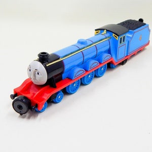 レア⭐️きかんしゃトーマス ダイキャスト磁石連結線路&機関車達 レア⭐️きかんしゃトーマス ダイキャスト磁石連結線路&機関車達