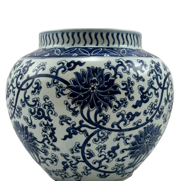 Handmade Blue & White Twisted Flower Porcelain Jar