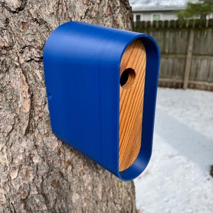 The Modern Birdhouse &quot;Casa para Ave&quot; In Blue