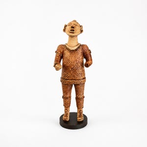 Aztec God of Renewal Sculpture – Xipe Totec Statue Replica,  Ancient Mesoamerican Artifact, Tazumal Museum Replica, Handmade Decor