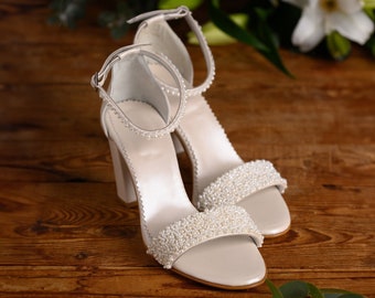 Bridal Shoes • Wedding Shoe For Bride • Ivory Bridal Wedge Shoes • Open Toe Shoes with Pearls • Elegant Block Heels "ΚΙΑ"