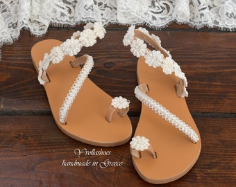 Wedding Leather Slide Sandals • IVORY Lace Bridal Shoes • Bridesmaid Sandals • Pearl Wedding Shoes "DAISY"