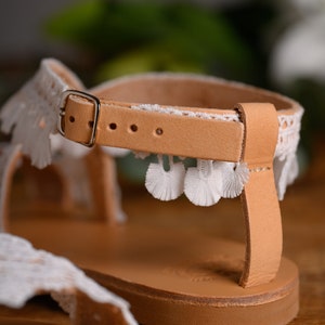 Boho Wedding Shoes, White Lace Flat Sandals, Leather Bridal Shoes, Beach Wedding, Bridal Sandals, AIRAM immagine 4