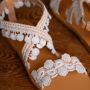 Boho Wedding Shoes, White Lace Flat Sandals, Leather Bridal Shoes, Beach Wedding, Bridal Sandals, AIRAM immagine 3