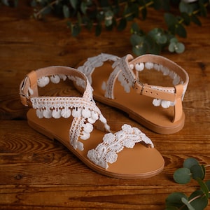 Boho Wedding Shoes, White Lace Flat Sandals, Leather Bridal Shoes, Beach Wedding, Bridal Sandals, AIRAM immagine 2