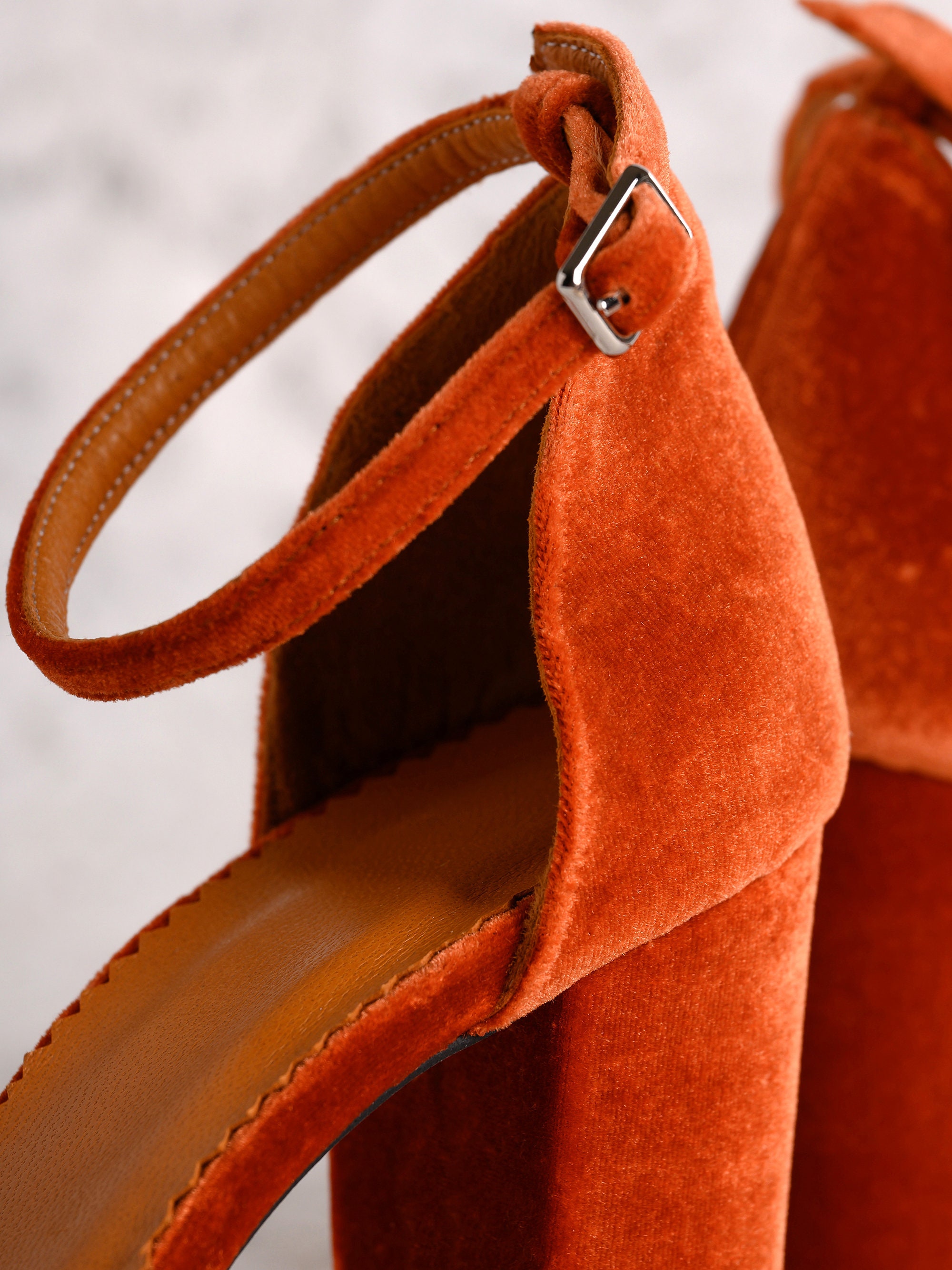 burnt orange pumps shoes