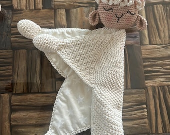 Crochet sheep security toy
