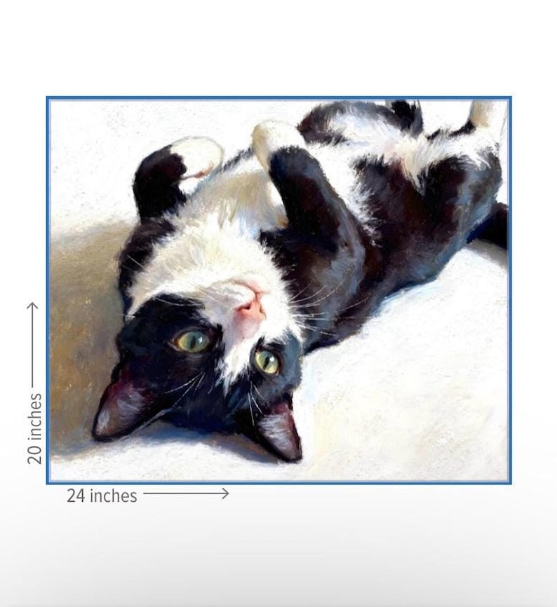 K&ouml;nnte beinhalten: Ein &Ouml;lgem&auml;lde einer schwarz-wei&szlig;en Katze, die auf dem R&uuml;cken liegt, die Pfoten eingezogen, mit gr&uuml;nen Augen und einer rosa Nase. Das Kunstwerk misst 50,8 cm in der H&ouml;he und 60,96 cm in der Breite und zeigt den Katzenk&ouml;rper in entspannter Haltung.