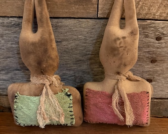 Handmade Primitive Spring Rabbits