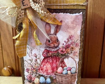 Primitive Easter Bunny Barnwood Decor