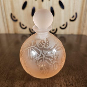 Vintage Frosted Satin Glass Perfume Bottle With Etched Floral Design & Stopper
