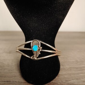 Native America Navajo Sterling Silver Turquoise Bracelet By Y