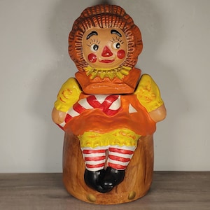 Vintage Raggedy Ann Cookie Jar Hand-Painted Ceramic Yellow Dress 1970&#39;s 14&quot; Tall