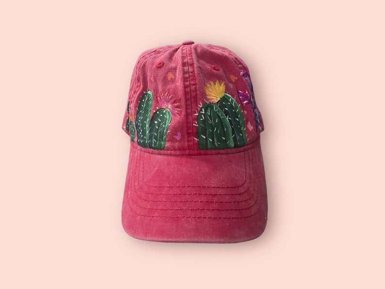 READY TO SHIP Handpainted baseball hat Womens size Cactus flowers western design Unique Christmas gift last minute present idea afbeelding 1