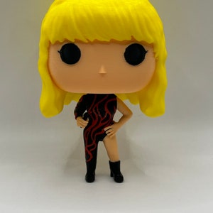I've made Taylor Swift funko pops for all of the eras! 😍 (feat. Schro, folklore taylor swift