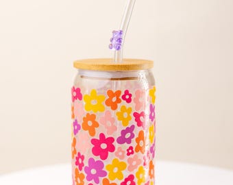 Retro flower wrapped glass cup |