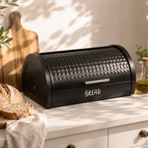 Panera de metal negro, decoración de cocina rústica