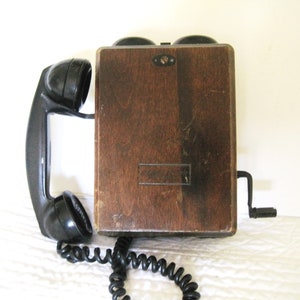 Awesome 1940s Northern Electric Wall Crank Telephone