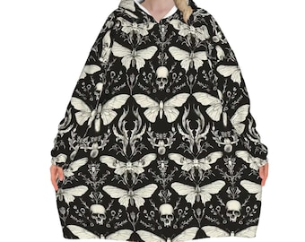 Gothic Skull Moth Blanket Hoodie, Black Witchy Black Wildflower Hooded Jumper, Long Sleeve Fashion Loungewear for Women
