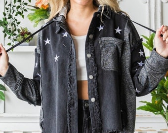 Veveret Star Embroidered Hooded Denim Jacket