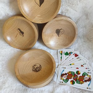 Houten kom gedraaid, geldkom kaartspeler, handgemaakt, gedraaide houten kom, cadeau-idee, gewaxt, Schafkopf rond