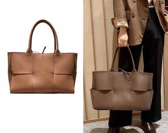 Leather Tote Bag , Convertible Shoulder Bag , Leather Hobo Bag , Everyday  Travel Bag ,  Soft Leather Work Bag ,  Large Handbag For Women .