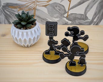Set of 3 Amiibo Stands for Mr Game & Watch