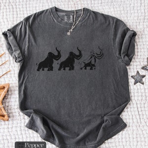 Big Ice-Age Mammoth Elephant Silhouette T-Shirt Big Ice-Age Mammoth Elephant Silhouette T-Shirt