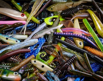 reel clamp for shimano tranx 150 Baitcasting Circle Equipped with dual handles Omg! DILDO FISHING LURE. Color:mouse