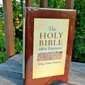 The King James Holy Bible with Apocrypha