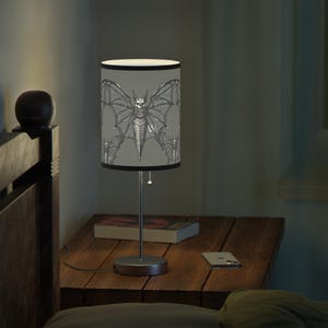 Fledermaus Skelett Lampe - Fledermaus Lampe - Gothic Lampe - Gothic Lampe - Vampir Deko - Schreibtischlampe - Nachttischlampe - Moderne Lampe