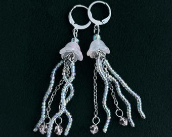 Pendientes de medusas hechos a mano