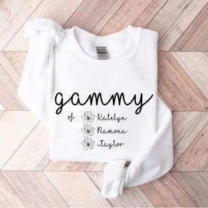 Custom Grandmother Sweatshirt, Personalized Grandma Gift, Grandkids Names, Gift For Grandmothers, New Grandma Sweater, Gammy Sweatshirt Gift