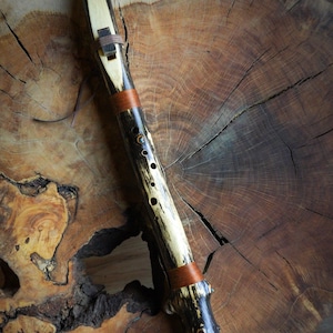 Arabian Branch Flute - Hijaz scale in Bb 444Hz - Native American Style Flute - Maple forest flute