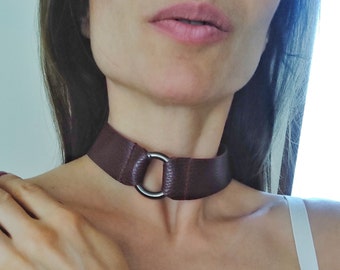 Red Leather O-Ring Choker: Minimalist Collar Necklace
