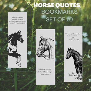 Può includere: Set di 10 segnalibri a tema equestre con illustrazioni in bianco e nero di cavalli e citazioni ispiratrici sui cavalli. Le citazioni includono: "Un uomo a cavallo è spiritualmente e fisicamente più grande di un uomo a piedi." - John Steinbeck, "Cavalcare è volare senza ali." - Anonimo, e "Nessuna ora della vita è sprecata che viene trascorsa in sella." - Winston Churchill.