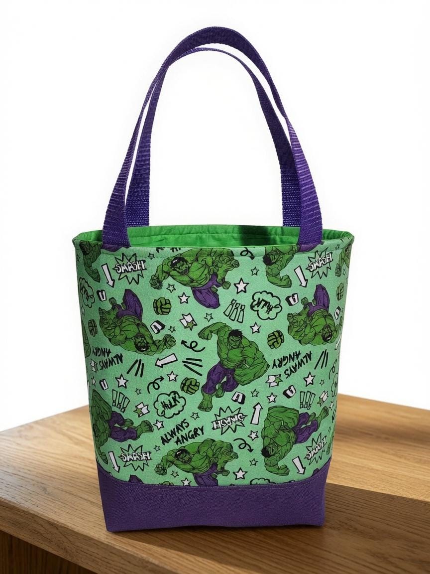 Hulk Destroy-3D Frühstückstasche – Grüne Lunchtasche Mit Geprägtem 3D-Design, Verstellbarem Schulterriemen, Reißverschluss – Perfekt Für Schule & Ausflüge