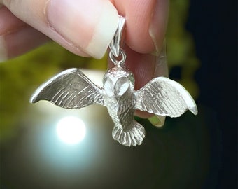 Pendentif chouette effraie des cloches en argent sterling, collier totem volant