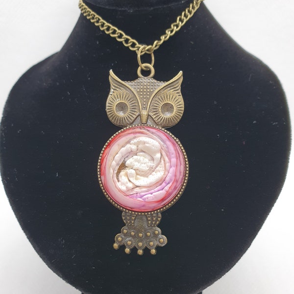 Collier Hibou fushia