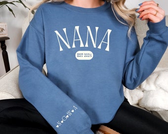 Personalized Nana Sweatshirt Gift for mothers day, Nana Sweater birthday gift, Custom Grandkids Names Crewneck, Gift For Nana, Grandma