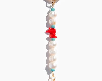 Seashell Keychain with Pearls and Coral – Beach Bag Charm with Turquoise Beads – Coastal Boho Keyring Accessory Handmade