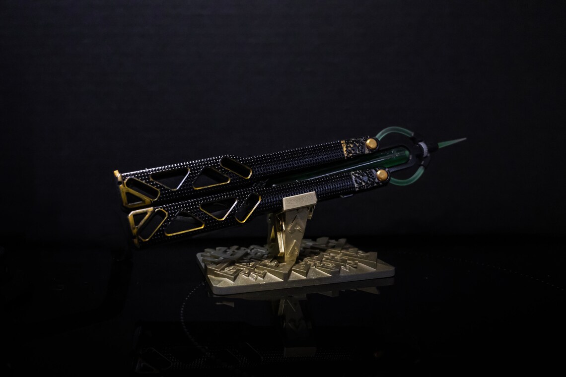 Heirloom Replica Set CKHOF APEX Legends Heirloom Figures - 14-Piece Metal  Collectible Set With Octane & More APEX Legends Merchandise