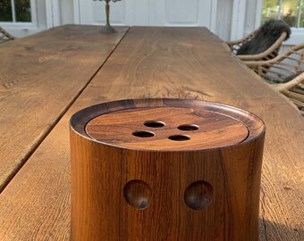 Besutiful ice bucket in rosewood, designed by Jens Harald Quistgaard, 1960s