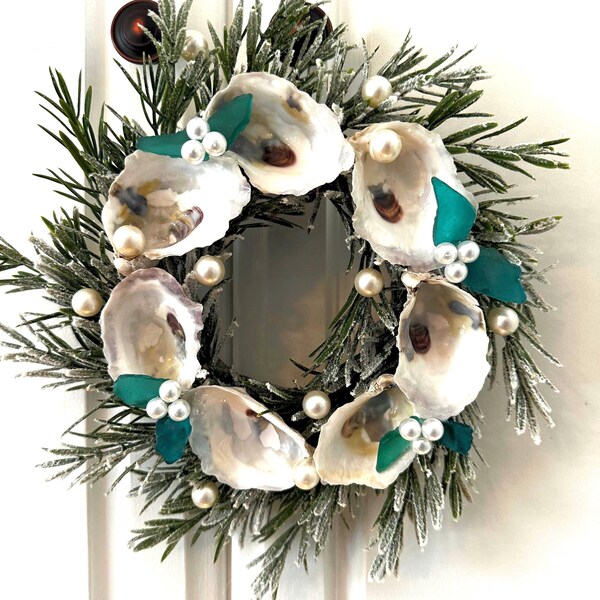 Oyster Wreath with Champagne Gold Ribbon main image 0