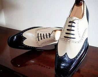 Zapatos Oxford de cuero color crema y negro hechos a mano, zapatos de vestir Spectator Wingtip.
