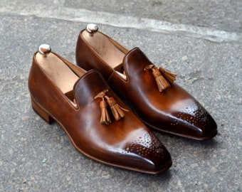 Mocasines de cuero marrón con borlas hechos a mano / Mocasines de gamuza para hombre