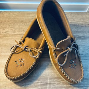 Laurentian Chief Leather Moccasins with 8-Hole Kabir Collar Women's Size 11